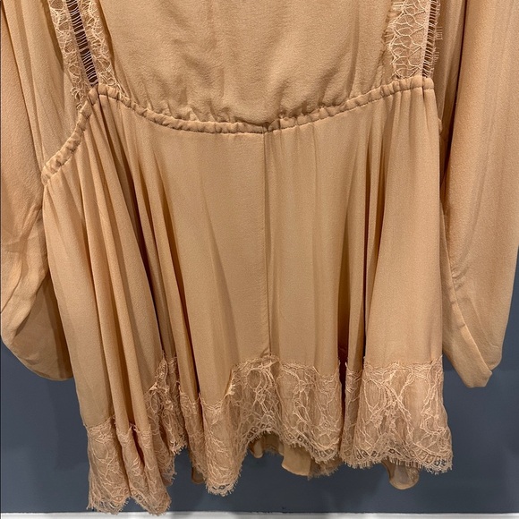 Love Shack Fancy Noelle Dress With Lace Size Large pre loved Flawed - Picture 6 of 12